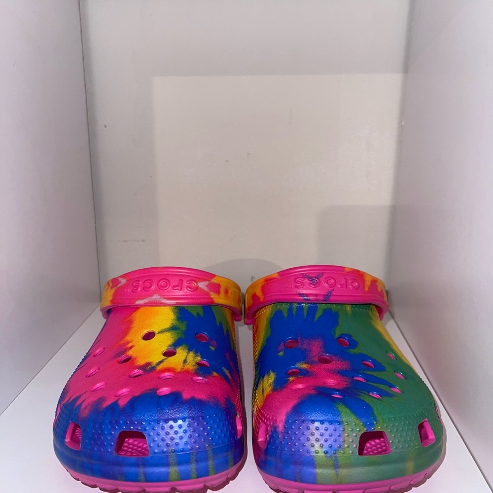 Crocs M5 W7